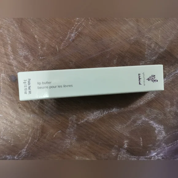 Younique Weekend Lip Butter - Picture 2 of 3